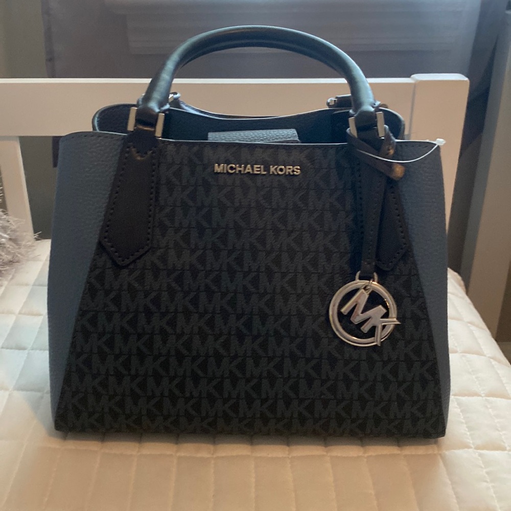 Michael Kors Hamd Bag with strap